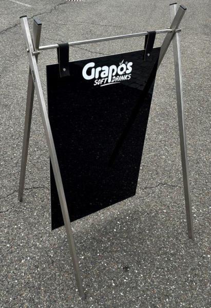 Grapos Aufsteller - Ständer in Niro (klappbar)